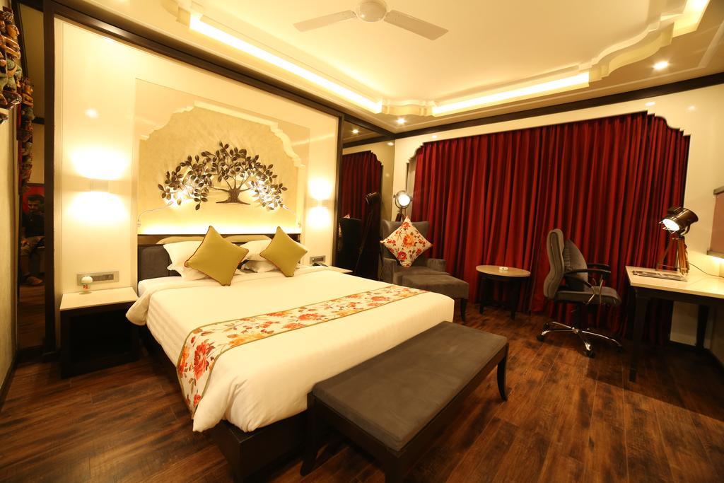 Hotel Basant Vihar Palace Bikaner Buitenkant foto
