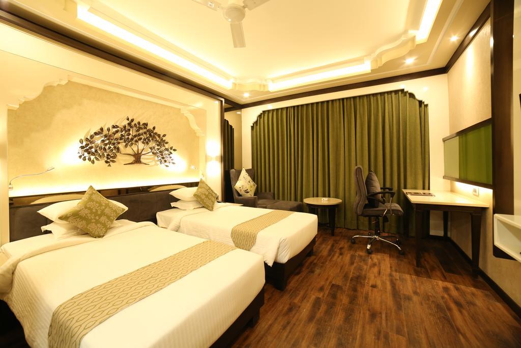 Hotel Basant Vihar Palace Bikaner Buitenkant foto