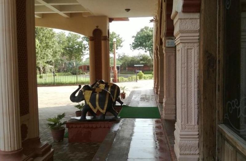 Hotel Basant Vihar Palace Bikaner Buitenkant foto